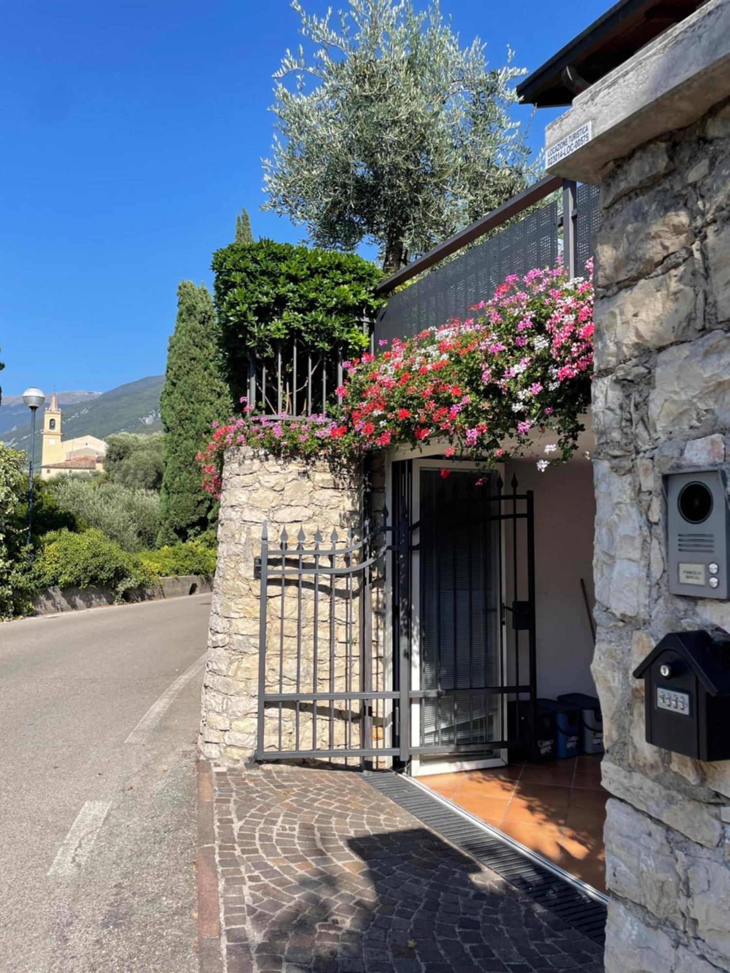 Apartamento Tatjana House Brenzone sul Garda Exterior foto